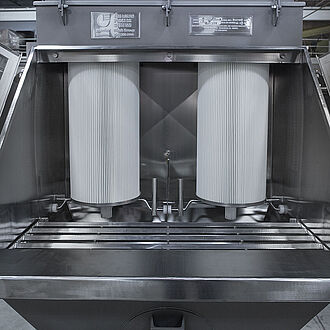 Filtered bag dump station for APS blender