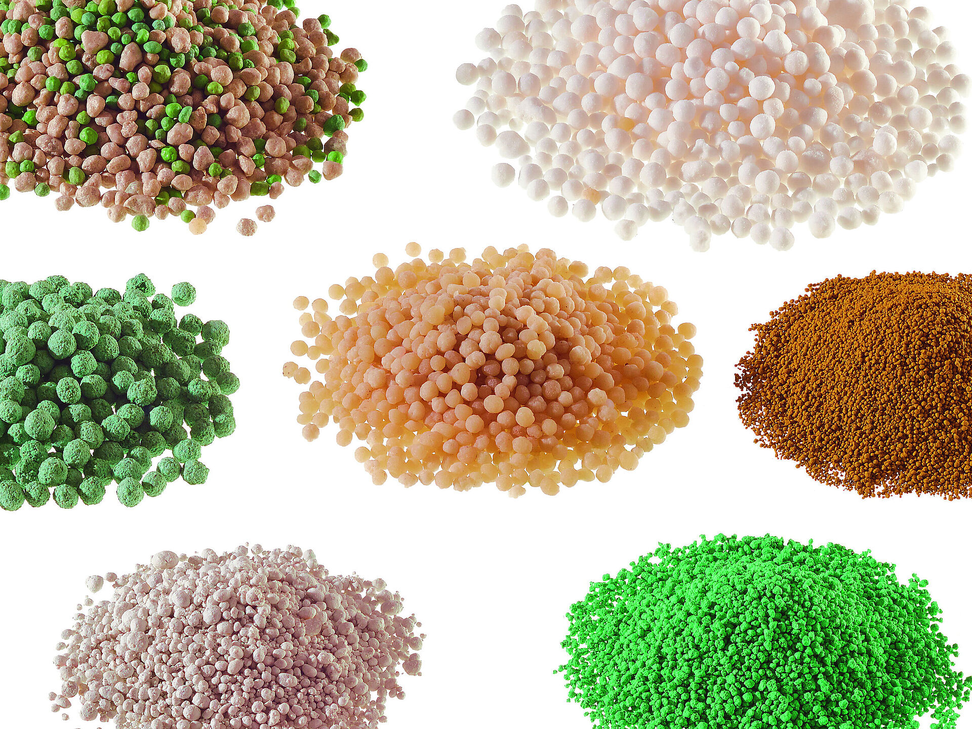 Fertilizer granules made in an EIRICH mixer