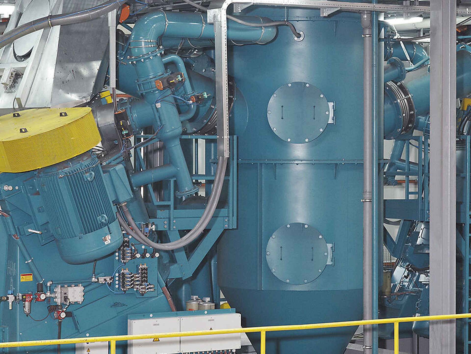 EvacTherm-® molding sand mixer from EIRICH